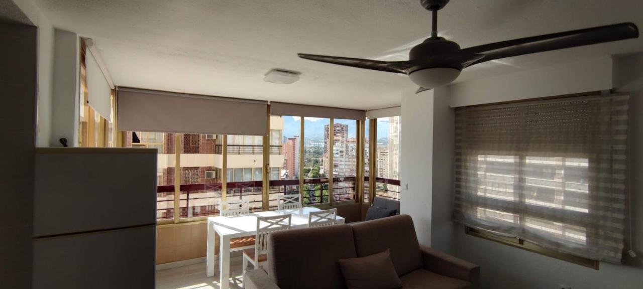 Precioso Apartamento Con Piscina Y Vistas Al Mar Mediterraneo. Benidorm Exteriör bild